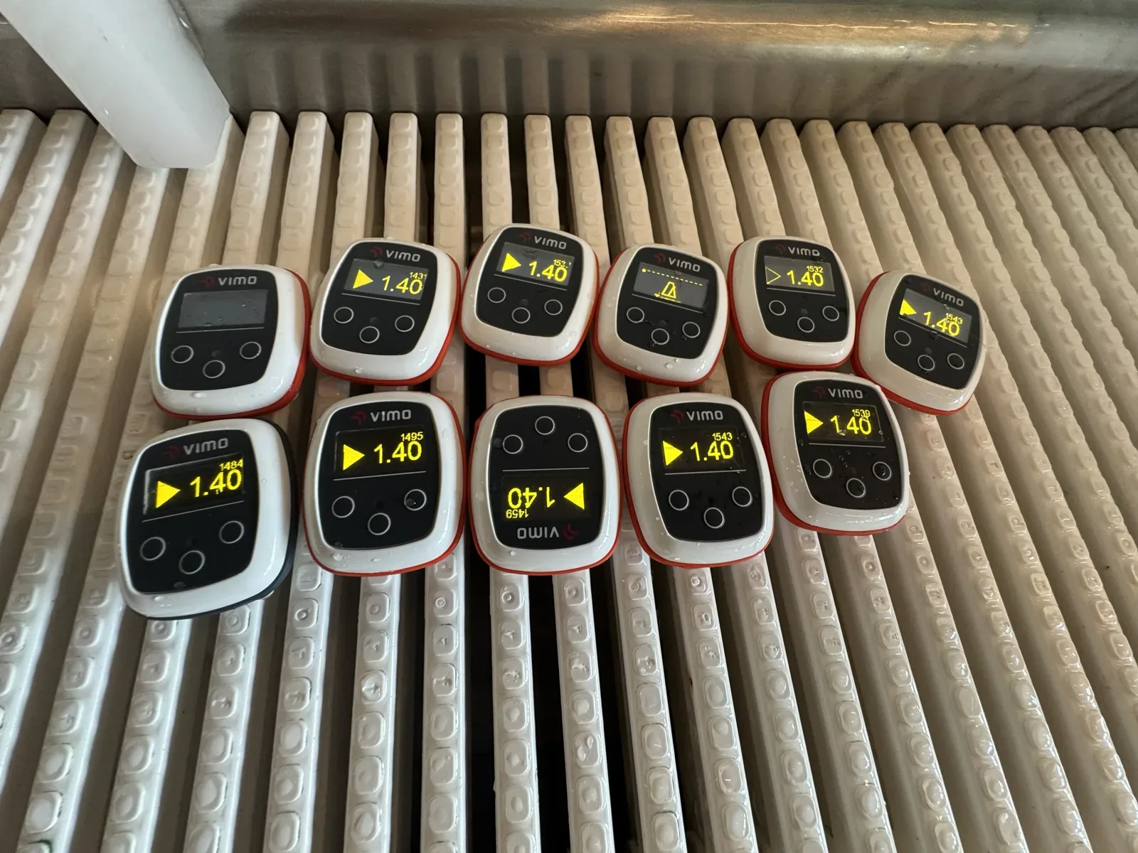 Ten Vimo Swim devices running the same tempo after a pool session